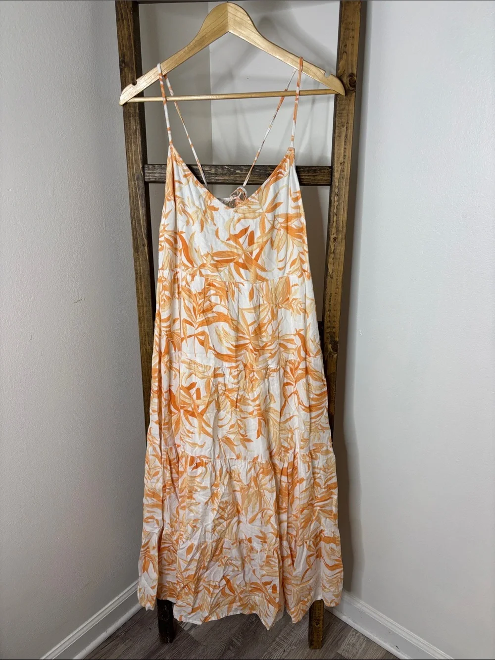 Abercrombie & Fitch White Maxi Dress with Orange Leaf Print Size M